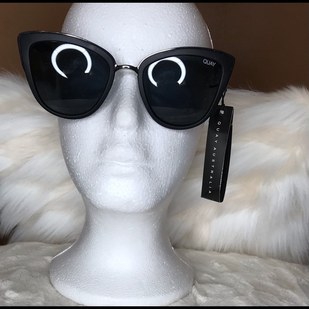 🎉QUAY SUNGLASSES🎉 - Picture 3 of 6
